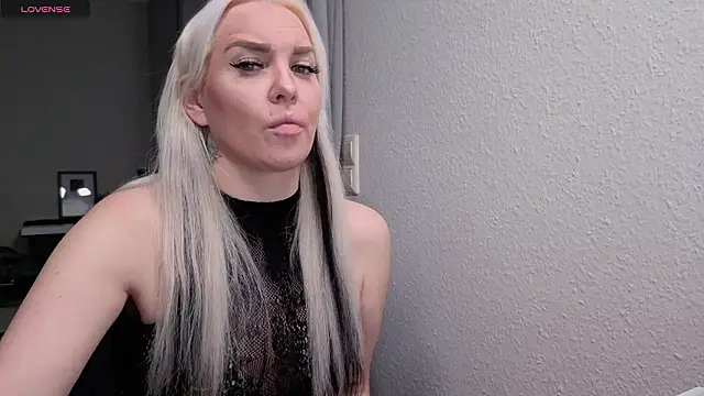 MIA-XXX online show from 02-02-26, 07:18