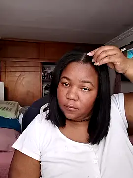 Snapshot of Daddys_girl1 chatting on 09-27-25, 09:54 Daddys girl1 online show from 09-27-25, 09:54