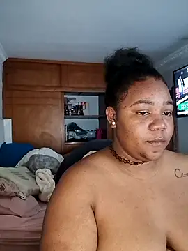 Snapshot of Daddys_girl1 chatting on 10-04-25, 05:53 Daddys girl1 online show from 10-04-25, 05:53