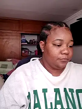 Snapshot of Daddys_girl1 chatting on 03-18-25, 09:21 Daddys girl1 online show from 03-18-25, 09:21