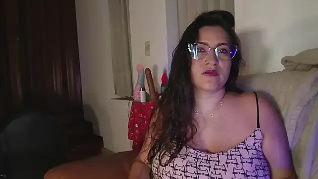 DeesseLuxure online show from 11-10-25, 03:55