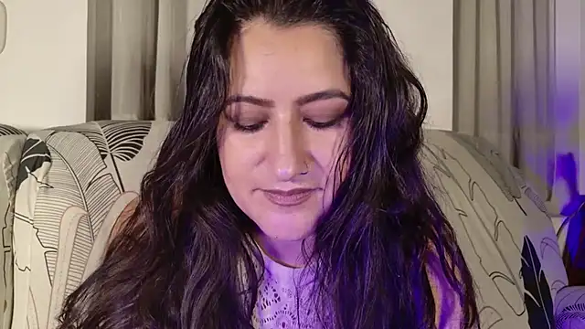 DeesseLuxure online show from 01-17-26, 06:17