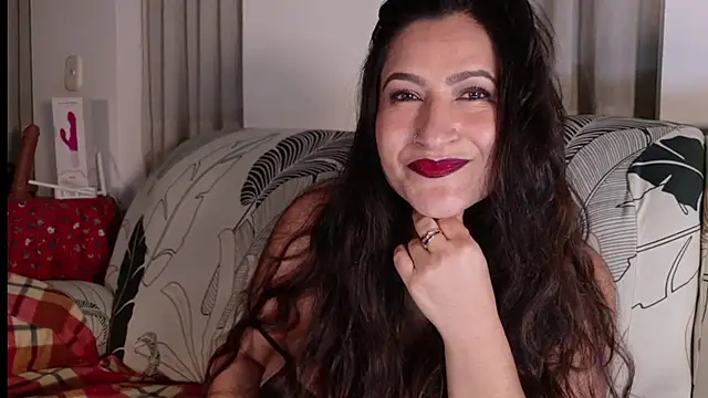 DeesseLuxure online show from 02-26-26, 06:46