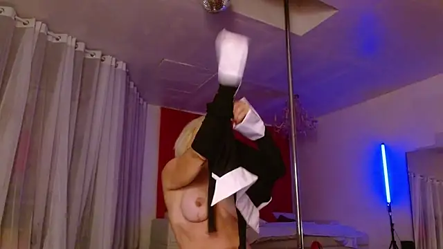 Sweet-Ginger online show from 09-17-25, 07:16