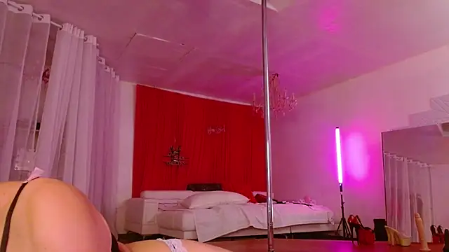 Sweet-Ginger online show from 09-14-25, 03:56