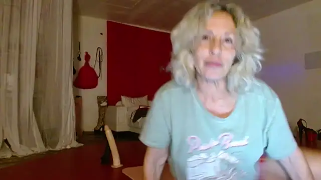 Sweet-Ginger online show from 03-19-26, 03:17