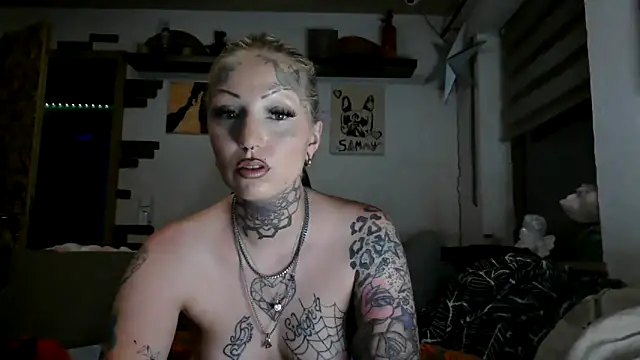 RoxxyInk online show from 05-30-26, 12:50