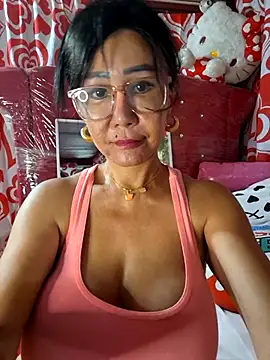 Snapshot of sweetieme chatting on 02-07-26, 09:06 sweetieme online show from 02-07-26, 09:06