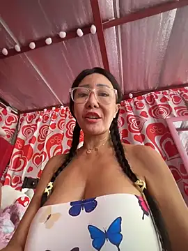 sweetieme online show from 05-05-26, 02:03