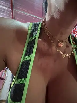 Snapshot of sweetieme chatting on 02-27-26, 10:48 sweetieme online show from 02-27-26, 10:48