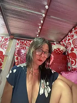 Snapshot of sweetieme chatting on 02-20-26, 10:28 sweetieme online show from 02-20-26, 10:28