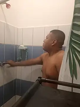 juliopantoja online show from 02-08-26, 01:09