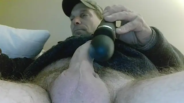 Snapshot of cumhere71 chatting on 03-21-26, 01:51 cumhere71 online show from 03-21-26, 01:51