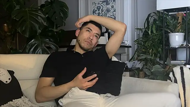 Snapshot of bestofdoseswirls chatting on 02-19-26, 03:36 bestofdoseswirls online show from 02-19-26, 03:36