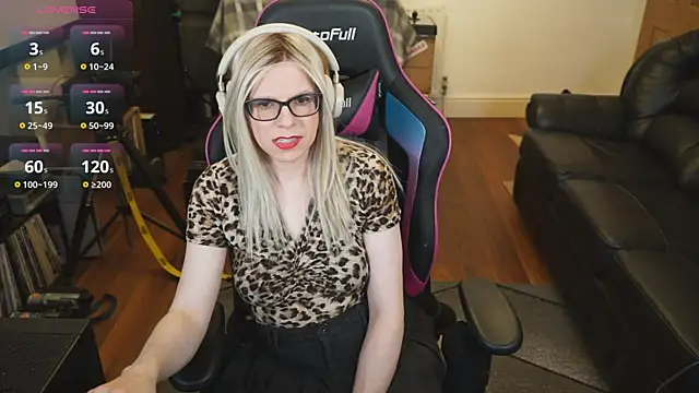 KelseyCobalt online show from 09-27-25, 09:32