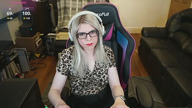 KelseyCobalt online show from 02-16-26, 10:18