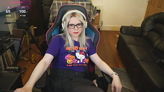 KelseyCobalt online show from 09-30-25, 08:04