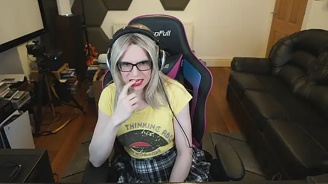 KelseyCobalt online show from 02-11-25, 09:25