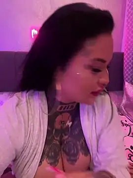  MelinaCurves  online show from 11-01-25, 11:53