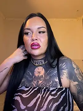  MelinaCurves  online show from 04-12-26, 08:01