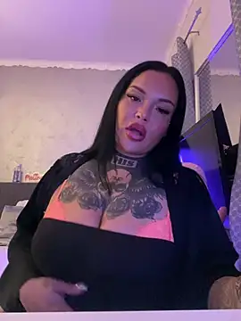  MelinaCurves  online show from 04-22-26, 09:21