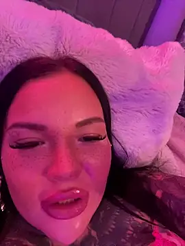  MelinaCurves  online show from 09-14-25, 07:58