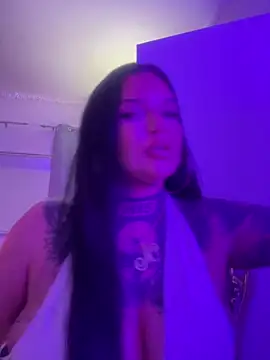  MelinaCurves  online show from 11-09-25, 10:14