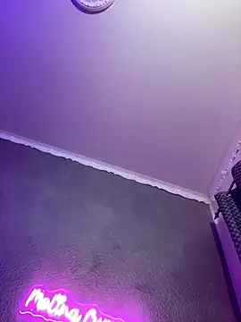  MelinaCurves  online show from 11-26-25, 10:21