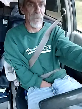 Biknight online show from 10-25-25, 10:32