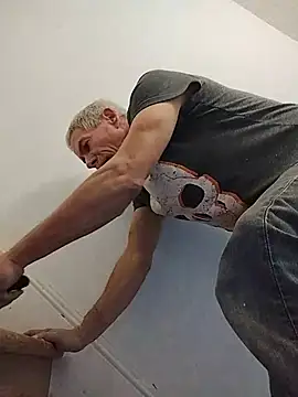 Biknight online show from 02-11-26, 05:35