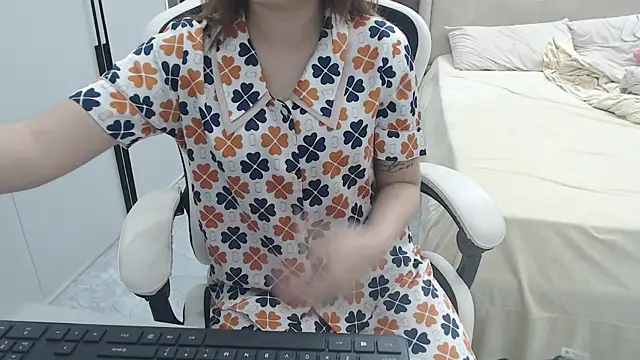 Hanako love online show from 12-02-25, 03:36