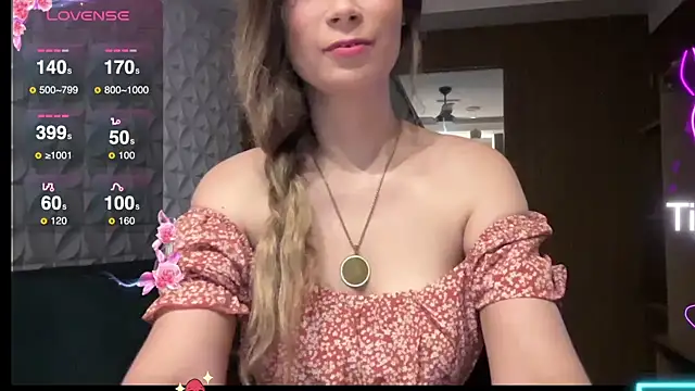 Leilacharlotte online show from 10-28-25, 10:09