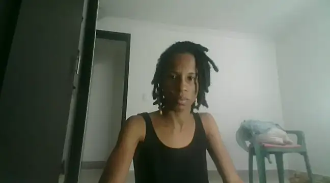 Snapshot of africa_deluxe chatting on 02-23-25, 04:35 africa deluxe online show from 02-23-25, 04:35