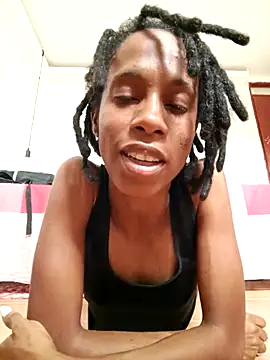 Snapshot of africa_deluxe chatting on 03-14-25, 09:21 africa deluxe online show from 03-14-25, 09:21
