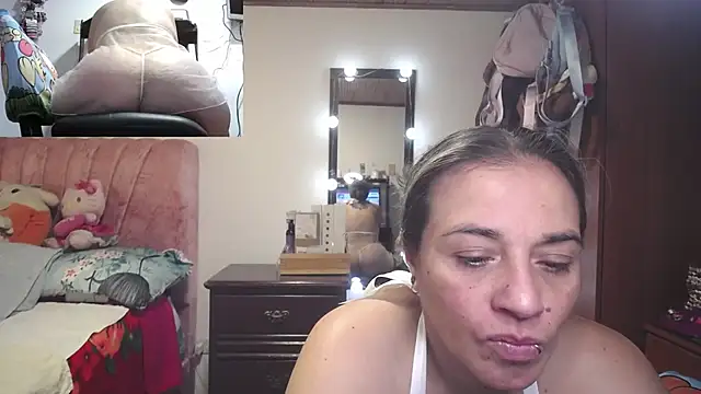 zoe hotxxx online show from 04-06-26, 01:56