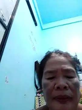 Snapshot of sexylizzy4u chatting on 01-15-26, 07:28 sexylizzy4u online show from 01-15-26, 07:28