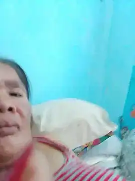 Snapshot of sexylizzy4u chatting on 02-18-26, 03:48 sexylizzy4u online show from 02-18-26, 03:48