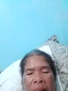 Snapshot of sexylizzy4u chatting on 02-17-26, 02:36 sexylizzy4u online show from 02-17-26, 02:36