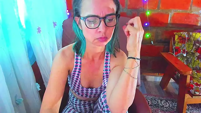 BrianaGarner online show from 05-05-26, 05:38