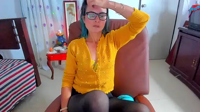 BrianaGarner online show from 02-17-26, 06:27