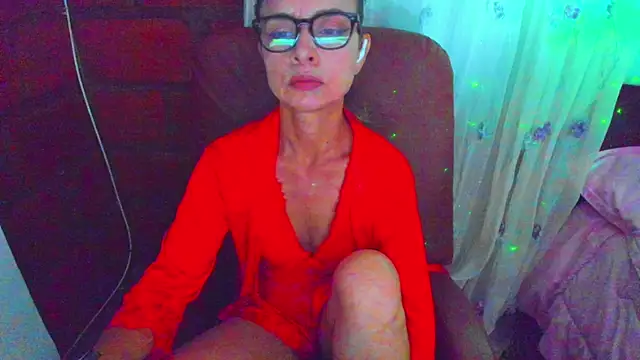 BrianaGarner online show from 05-31-26, 06:19