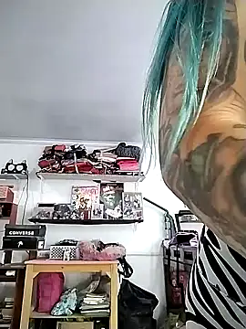 Snapshot of cindy_ink chatting on 01-25-25, 06:35 cindy ink online show from 01-25-25, 06:35