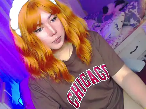 HOTnWILDalice online show from 06-11-26, 03:03