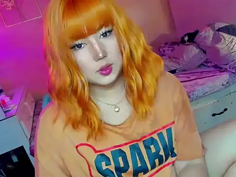 HOTnWILDalice online show from 11-19-25, 09:42