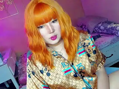 HOTnWILDalice online show from 11-24-25, 02:11