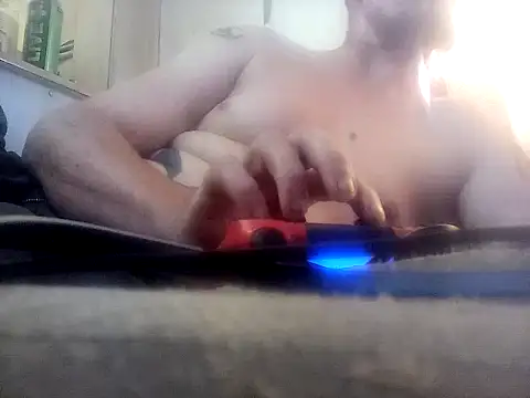Snapshot of Skody31 chatting on 01-21-25, 04:21 Skody31 online show from 01-21-25, 04:21