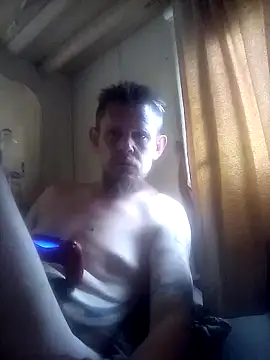 Snapshot of Skody31 chatting on 01-25-25, 04:02 Skody31 online show from 01-25-25, 04:02