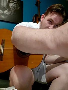 Snapshot of tom_sauwer chatting on 09-29-25, 10:48 tom sauwer online show from 09-29-25, 10:48