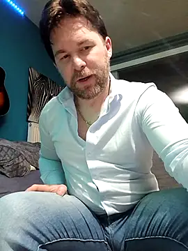 tom sauwer online show from 04-09-26, 08:37