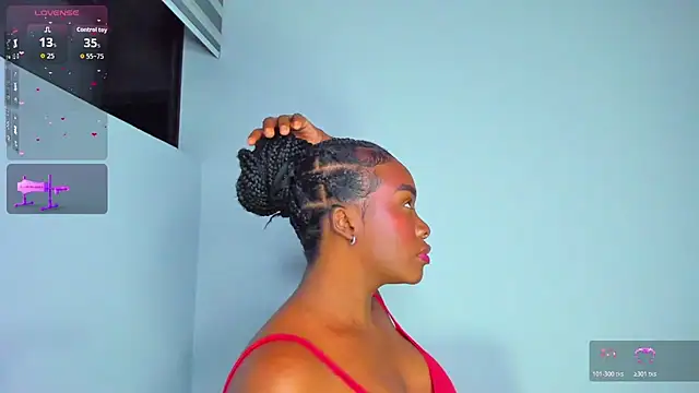 Sofi Smiley online show from 03-03-26, 05:14